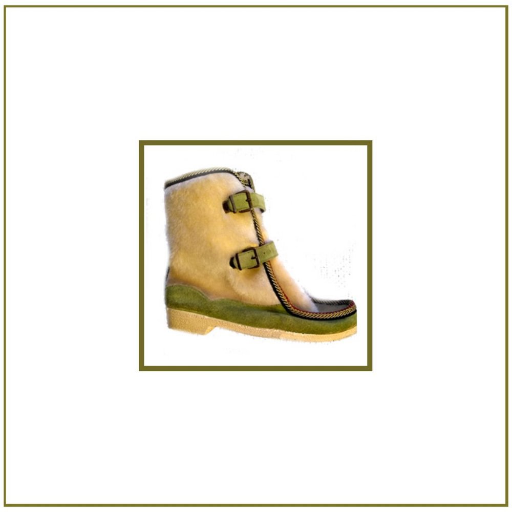 Rare & Unique Women's Real Otter Fur Italian Flag-ornamented Italian Booties